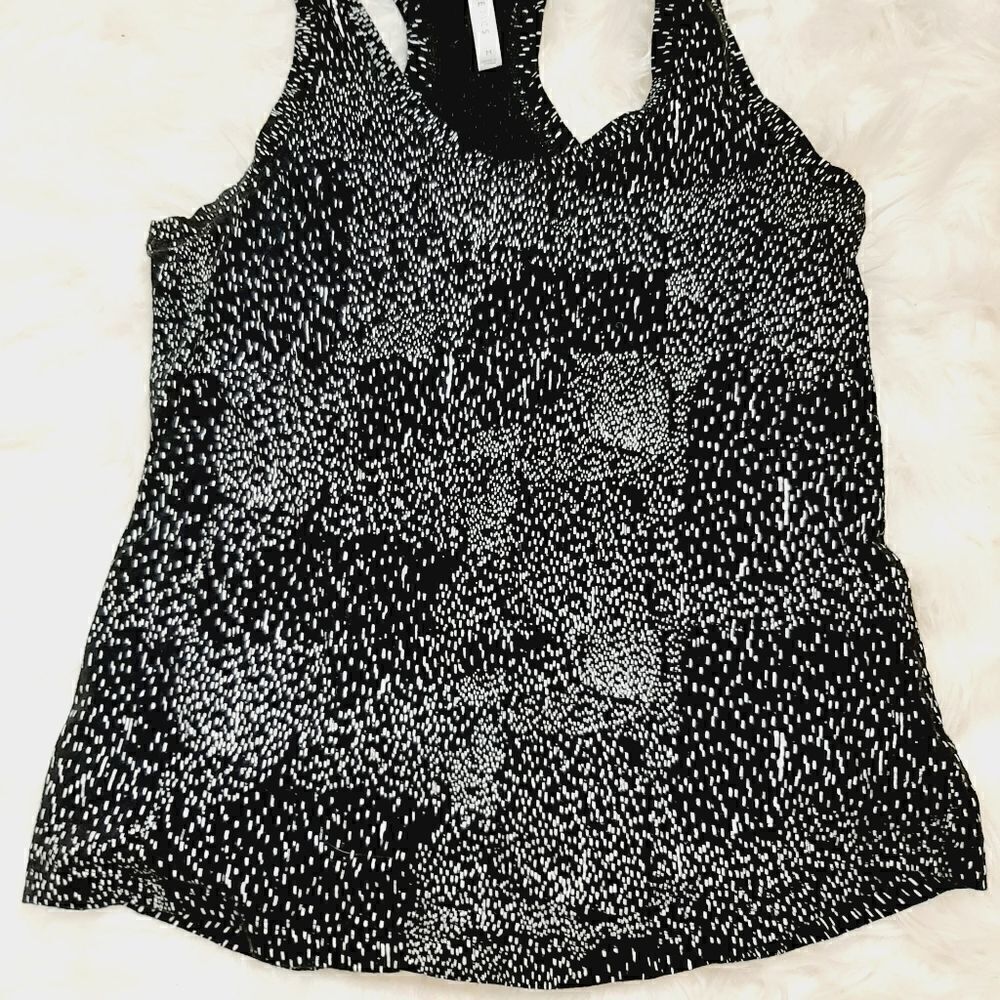 Fabletics Racerback top - Picture 4 of 5